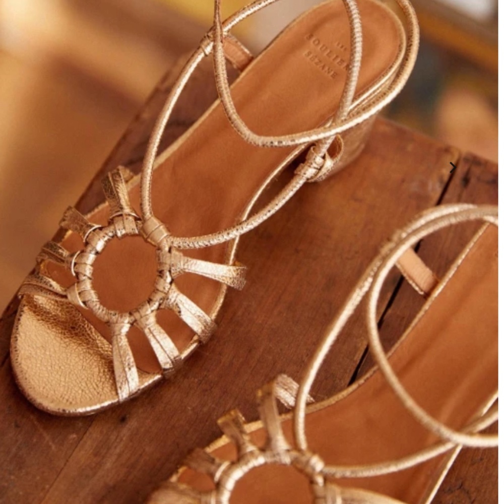 Sezane  Gloria Gold Sandal